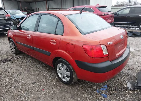 2006 Kia Rio Lx z USA, uszkodzony, nr VIN KNADE123366033075